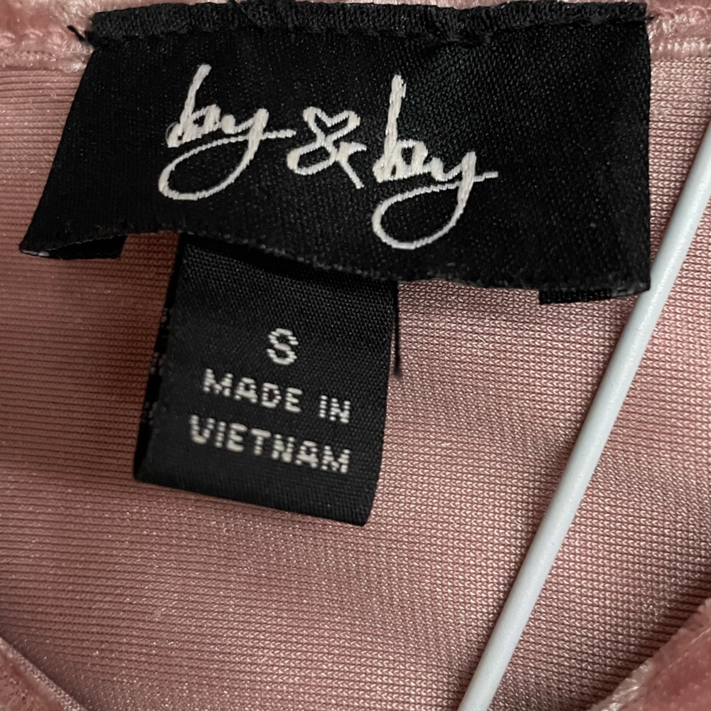 Brand pictured, Small